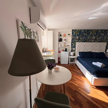Calvello Apartment *